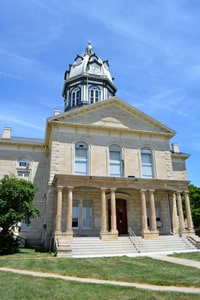 Iowa Madison County Courthouse-min
